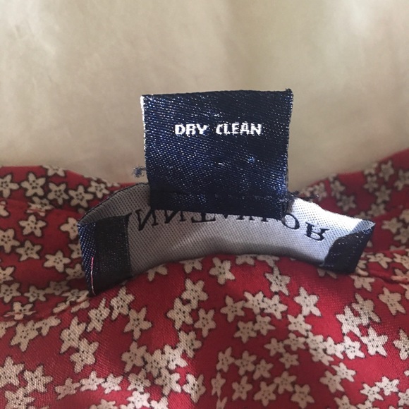 Ann Taylor red sleeveless top - Picture 5 of 5